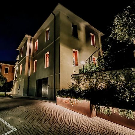 Naboo Verona Luxury Suites ภายนอก รูปภาพ