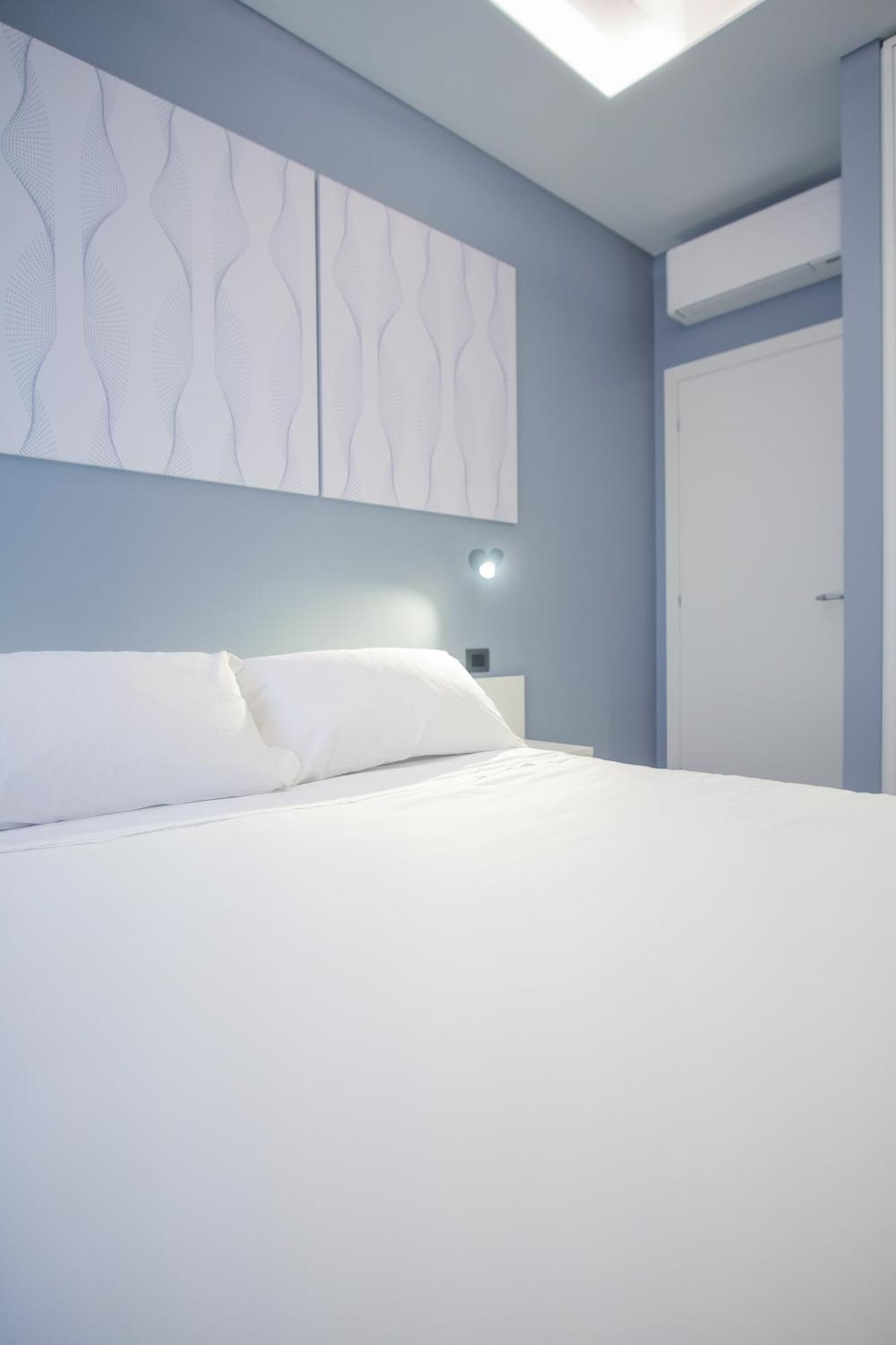 Naboo Verona Luxury Suites ภายนอก รูปภาพ