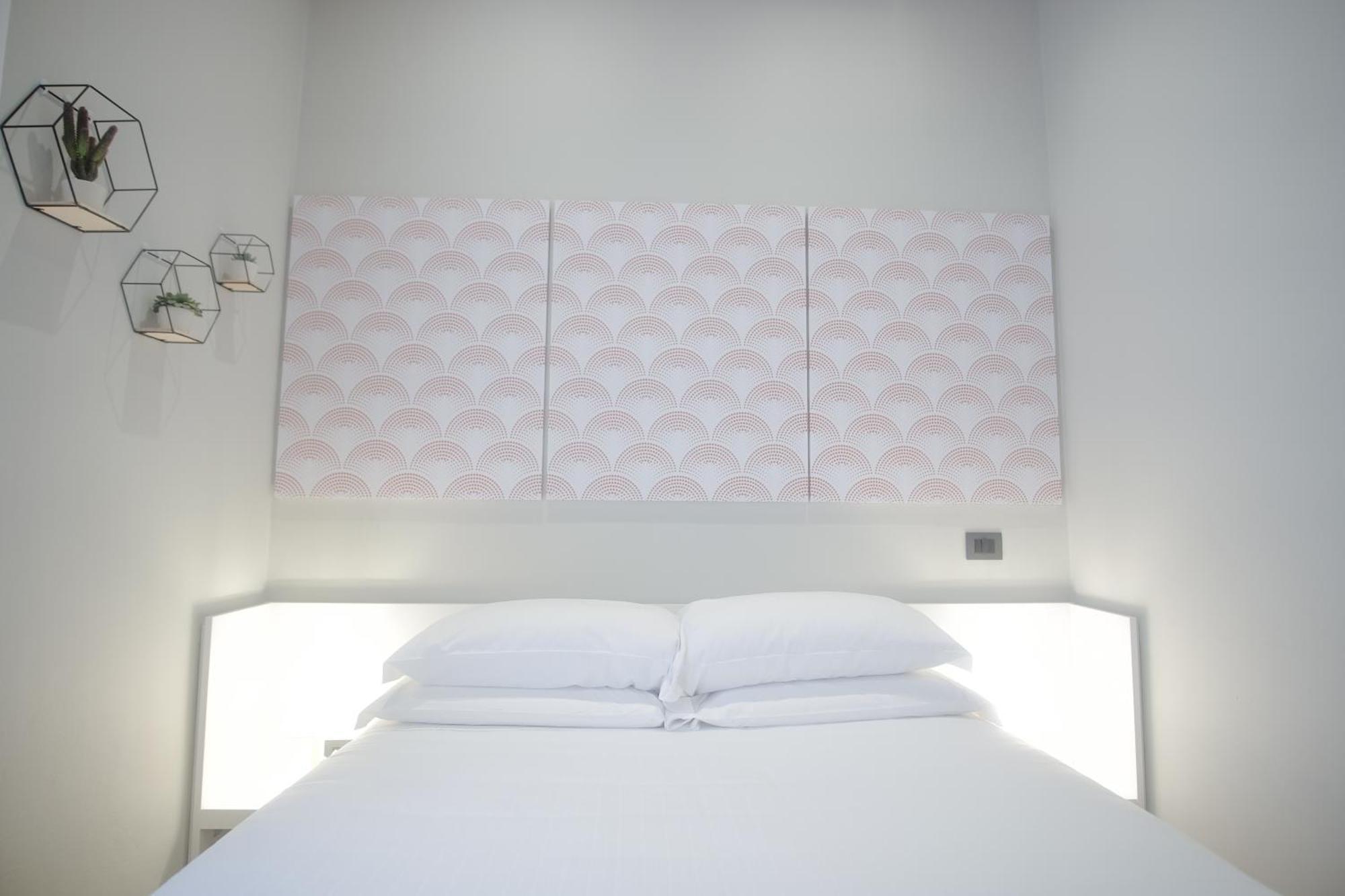 Naboo Verona Luxury Suites ภายนอก รูปภาพ